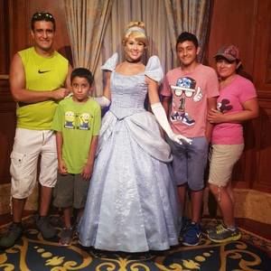 Meet your Posher, Ronald